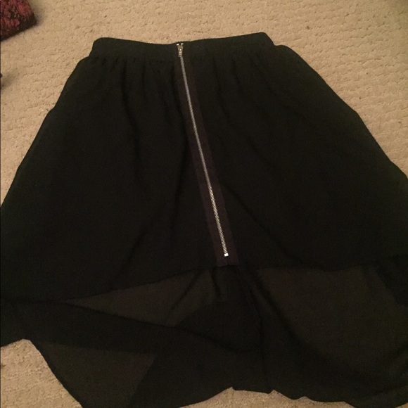 Women’s skirt - Picture 1 of 1